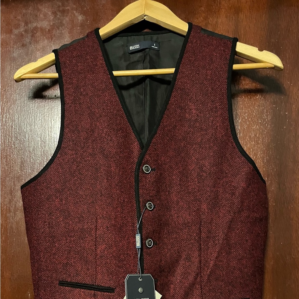Men’s Red Black Herringbone Wool Vest